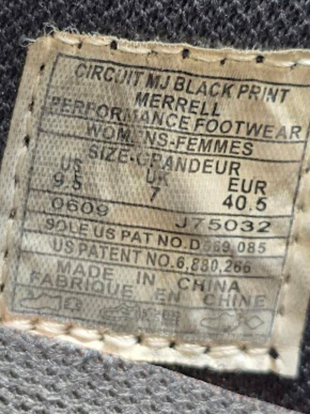 Merrell Circuit Mary Jane Black Print Suede Flats 9.5 - Picture 9 of 9